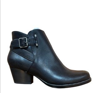 New BareTraps Reggie Women's Ankle Boots Black Size 8 M